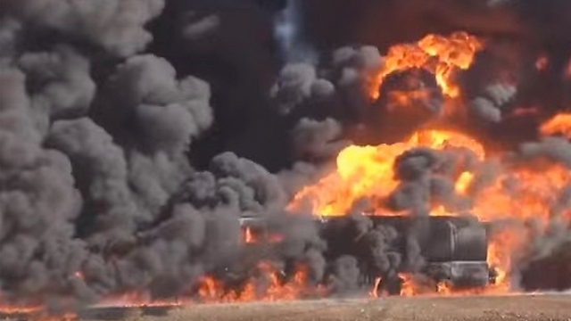 מטרות נפט של דאעש מופצצות בסוריה ()