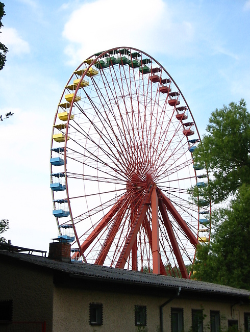 הגלגל הענק של מזרח גרמניה ()