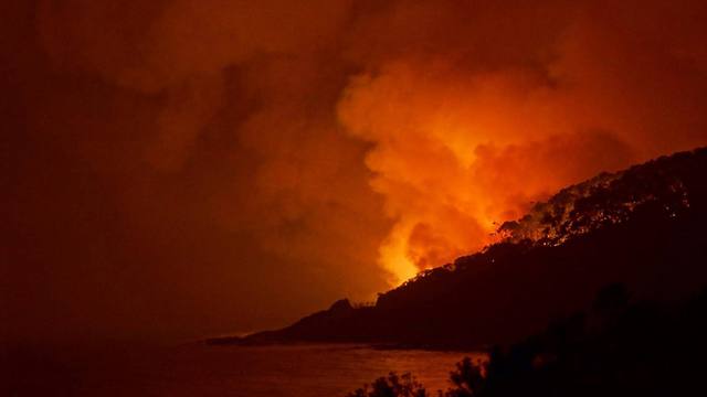 השריפות באוסטרליה בערו ימים ארוכים (צילום: EPA) (צילום: EPA)