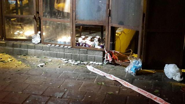 זירת הפיגוע בתל אביב: 1 בינואר 2016 (צילום: שחר חי) (צילום: שחר חי)