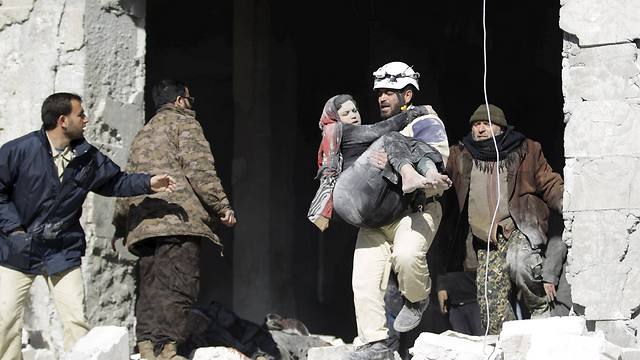 Evacuation of citizens from Idlib, Syria. The world was shocked by the images of destruction (Photo: Reuters)