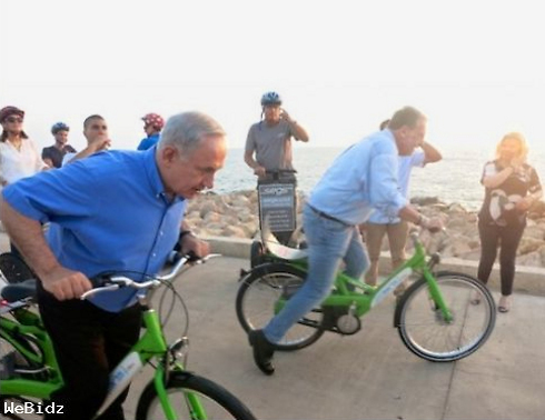 PM Netanyahu on the now-famous bike tour.