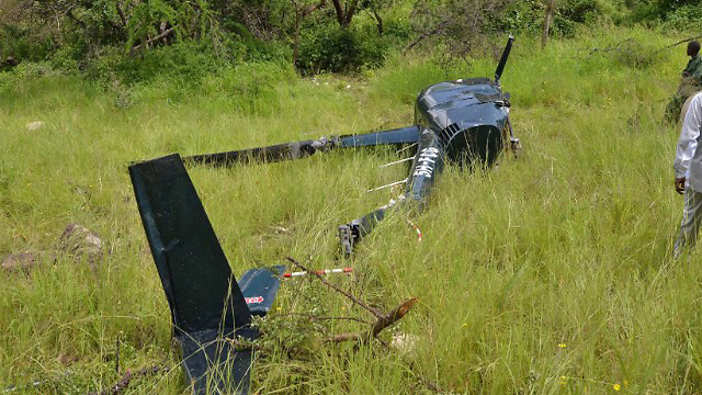 הטייס הבריטי הצליח להנחית את מסוקו, אך מת מפצעיו לפני שצוות רפואי הגיע אליו (צילום: רשות הפארקים הלאומית של טנזניה) (צילום: רשות הפארקים הלאומית של טנזניה)