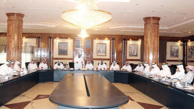 ישיבת מועצה לגברים בלבד בסעודיה ()