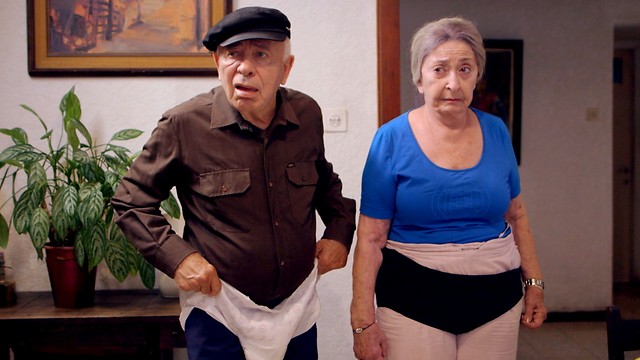 ליה קניג ויוסף כרמון ב"קמטי צחוק" (צילום: זוהר שטרית) (צילום: זוהר שטרית)