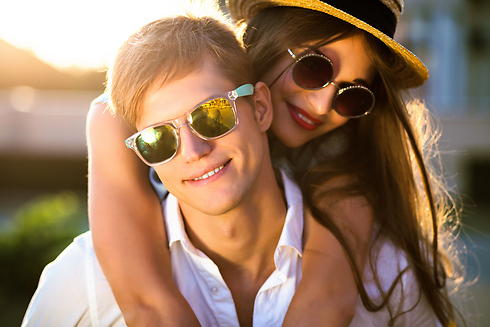 רוב האנשים יתאהבו פעמיים במהלך חייהם (צילום: Shutterstock) (צילום: Shutterstock)
