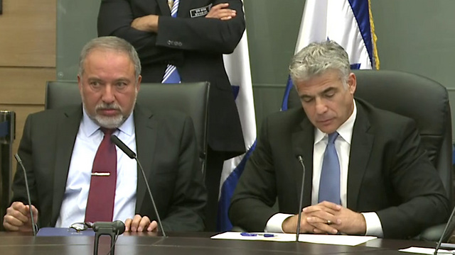 Lieberman and Lapid - new partners? (Photo: Ofer Meir)