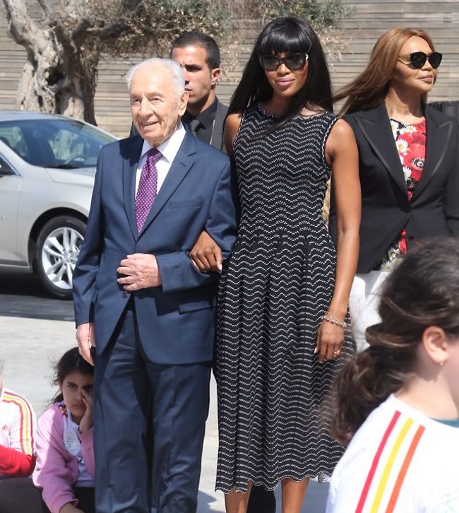 תכלס אתם זווג יפה (צילום: מוטי קמחי) תכלס אתם זווג יפה (צילום: מוטי קמחי)