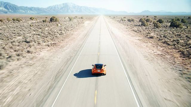 כביש מהיר במדבר נוואדה נסגר לתנועה כדי לאפשר לרודריגז לשבור את שיא המהירות האישי ()