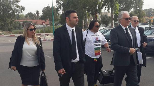 Katsav's lawyers, on the way to the early release hearing (Photo: Raanan Ben Tzur)