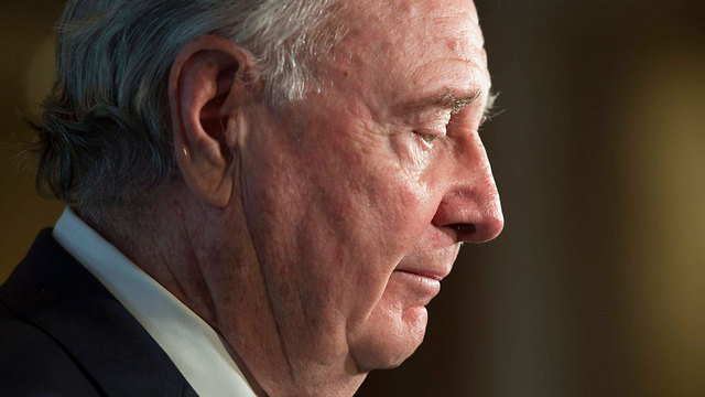 "הייתה לי זכות גדולה לעבוד עם לאפייר". ראש ממשלת קנדה לשעבר פול מרטין (צילום: AP) (צילום: AP)