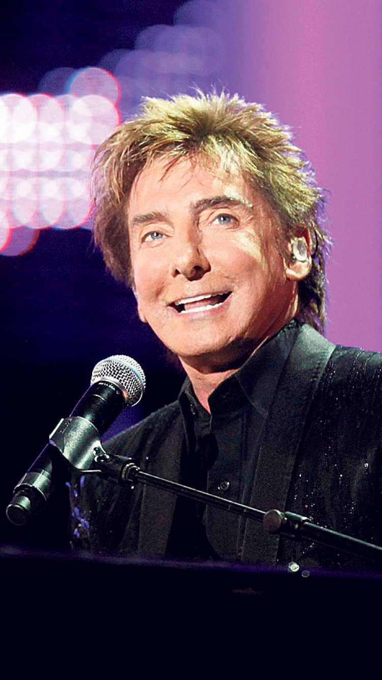 Barry Manilow. Cming to Israel.