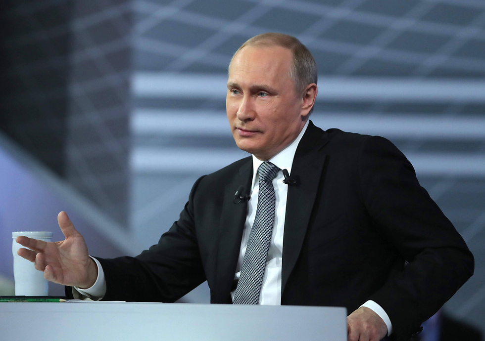 גם הוא מסובך בזה. הנשיא פוטין (צילום: AFP) (צילום: AFP)