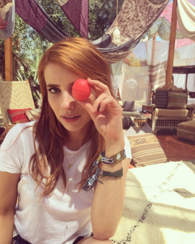 אמה רוברטס סובלת מיובש בשפתיים. נו, ככה זה בחילופי עונות