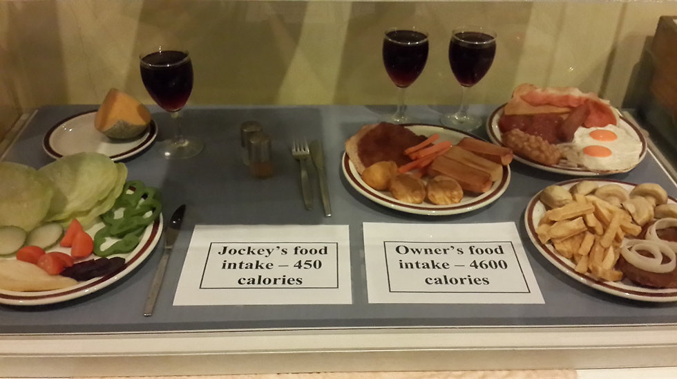 ההשוואה בין הארוחות (צילום: יאיר קטן) (צילום: יאיר קטן)