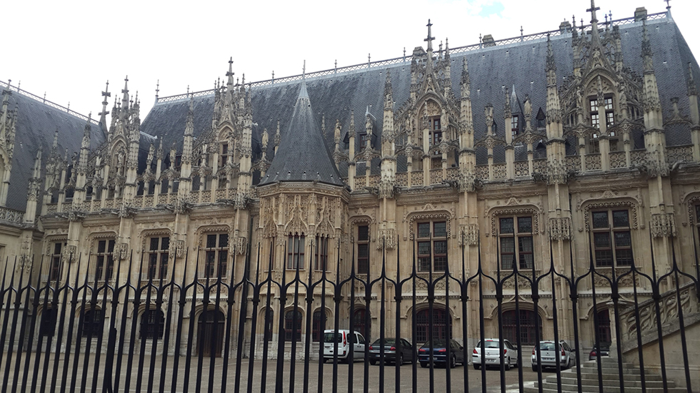 בית המשפט הגדול. Palais de Justice (צילום: רחל קדרס) (צילום: רחל קדרס)