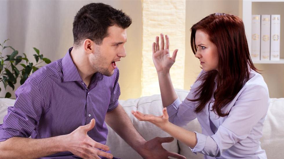 כאשר בן זוג לא יכול או לא רוצה להגיב, הוא מתנתק (צילום: shutterstock) (צילום: shutterstock)