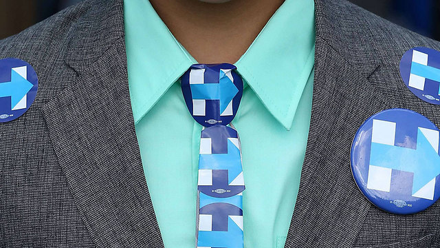 עניבת הילרי באינדיאנה (צילום: AFP) (צילום: AFP)