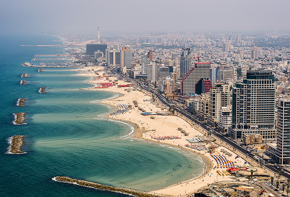 Beaches in Tel Aviv (Photo: Israel Berdugo)