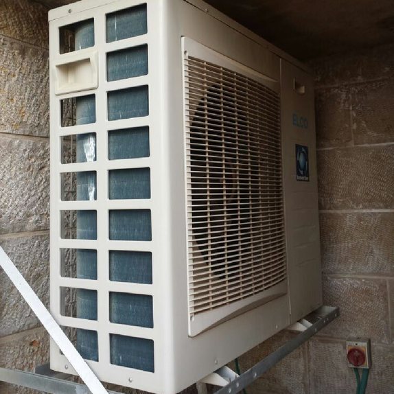הליקוי: אין גישה לפירוק הדופן השכיחות: גבוהה מאוד מה הבעיה: בגלל אופן ההתקנה לא ניתן לספק שירות למזגן. אם המזגן מתקלקל והוא לא בקומת קרקע, צריך מנוף הליקוי: אין גישה לפירוק הדופן השכיחות: גבוהה מאוד מה הבעיה: בגלל אופן ההתקנה לא ניתן לספק שירות למזגן. אם המזגן מתקלקל והוא לא בקומת קרקע, צריך מנוף