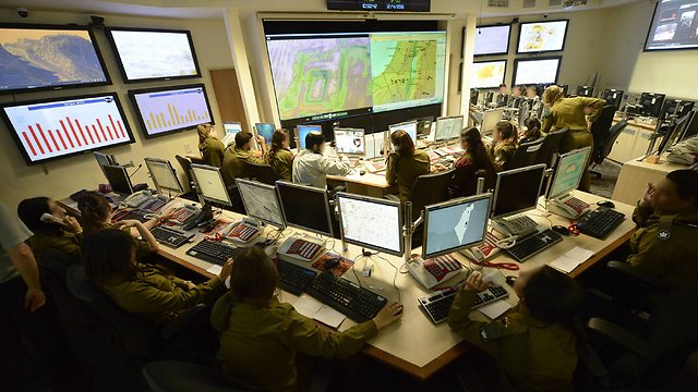 The Pit command and control center (Photo: Gadi Gabalo)