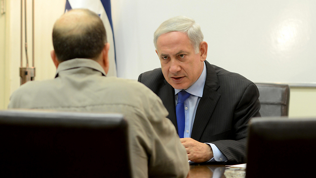 Prime Minister Netanyahu with Defense Minister Ya'alon (Photo: PMO)