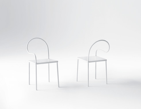 כיסאות מסדרת softer than steel, שתרמה ''הביטאט'' לאוסף המוזיאון (צילום: באדיבות ננדו)