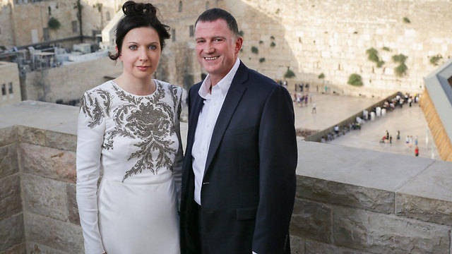 יולי אדלשטיין ואירינה נבזלין בחתונתם בירושלים, בשבוע שעבר (צילום: בני סהר ) (צילום: בני סהר )