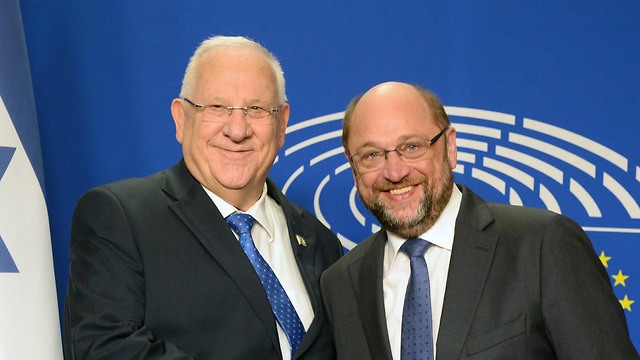 Reuven Rivlin and Martin Schulz (Photo: Mark Nieman, GPO)