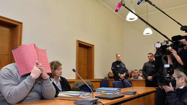 בבית המשפט בשנה שעברה (צילום: AFP) (צילום: AFP)