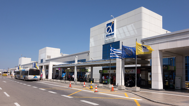 שדה התעופה באתונה (צילום: shutterstock) (צילום: shutterstock)