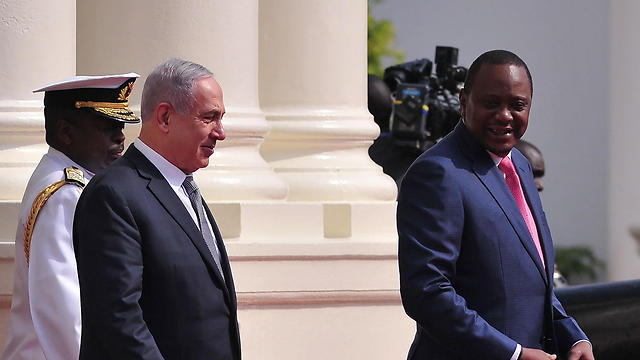 Netanyahu meets with Uhuru Kenyatta (Photo: AFP)