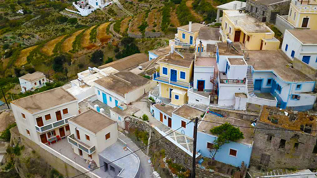 כפרים יווניים אותנטיים בקרפטוס (צילום: תמי אברהם) (צילום: תמי אברהם)