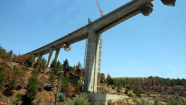 Bridge 10 (Photo: Sasson Tiram)