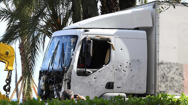 משאית המוות בניס (צילום: AFP) (צילום: AFP)