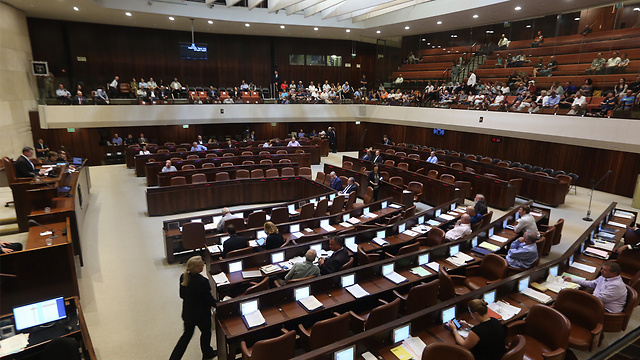 Special Knesset meeting to mark 10 years to Second Lebanon War (Photo: Gil Yohanan)