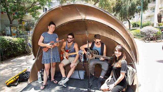 Aviv Eden, right, with the band Trubdr. Adam Road (Photo: Aviv Even) 