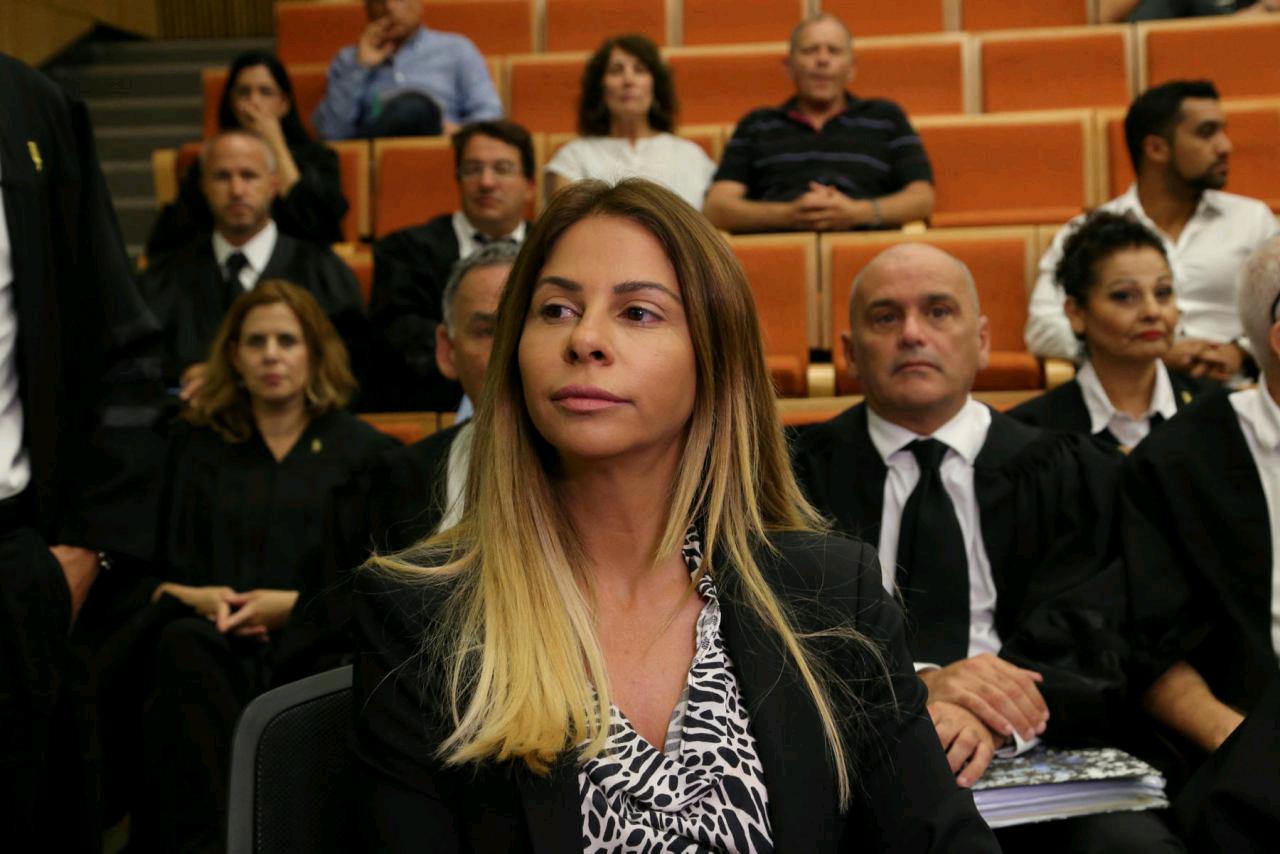Инбаль Ор в окружном суде в Тель-Авиве, 2016 год. Фото: Цвика Тишлер (צילום: צביקה טישלר)