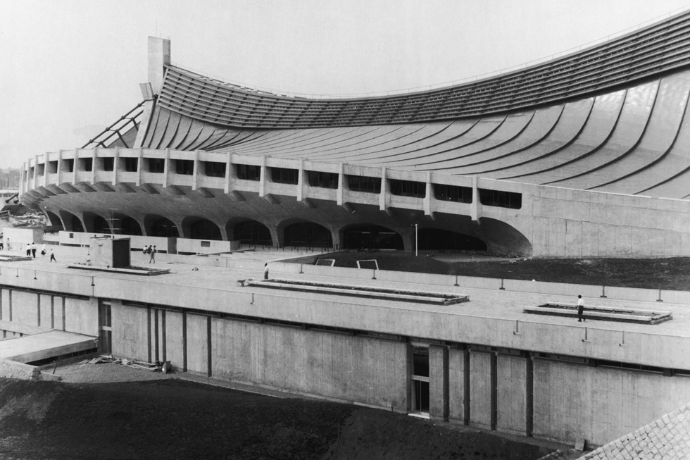 ''יויוגי'' והאצטדיון האולימפי של טוקיו, 1964. אלמנטים מסורתיים פוגשים אדריכלות מודרניסטית במבנים בלתי נשכחים  (צילום: Gettyimages)