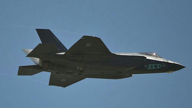 US made F-35 being tested before going to Israel (Photo: Caulun Belcher images)