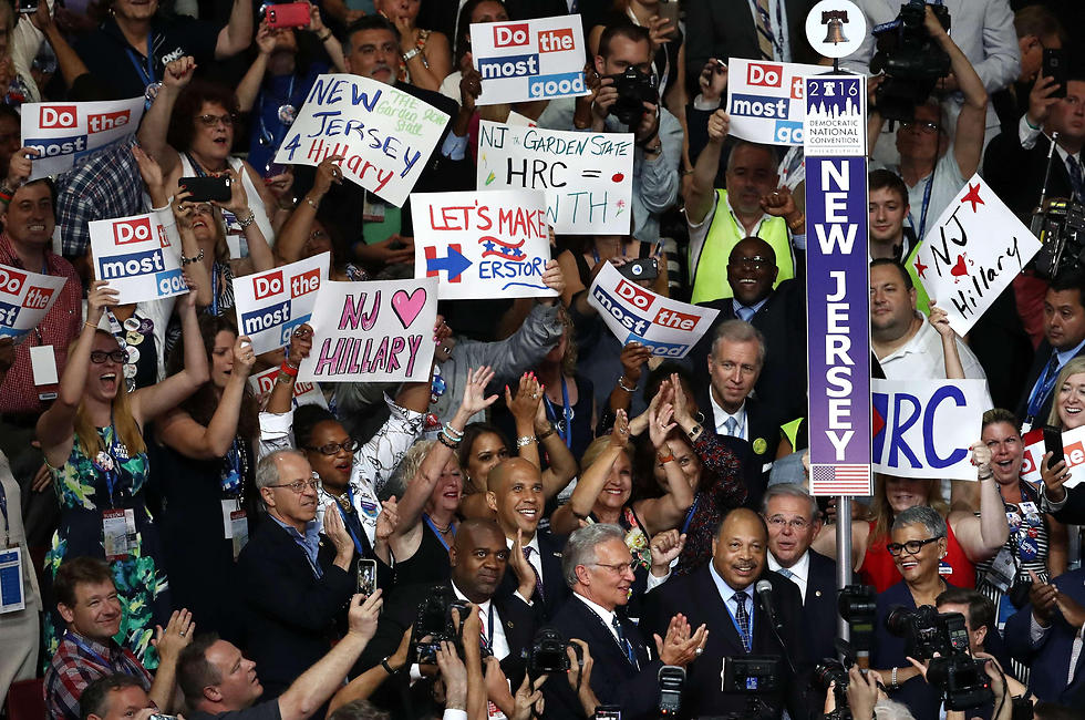 Clinton supporters at the convention (Photo: Reuters)