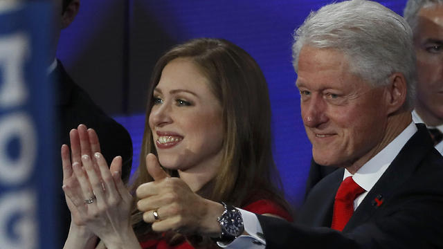 Former President Bill Clinton and daughter Chelsea (Photo: Reuters)