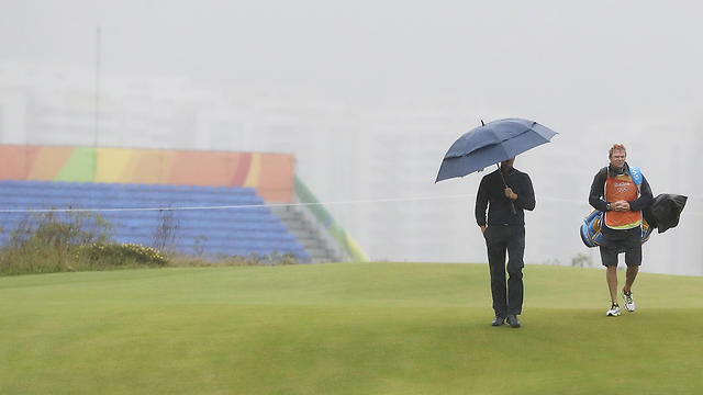 גולף חדש באולימפיאדה. גם מיעוט הצופים (צילום: AP) (צילום: AP)
