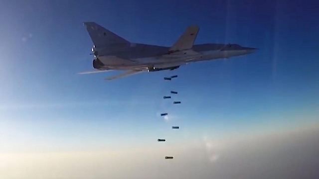 Russian jet departs Hamedan, Iran to drop bombs on ISIS in Aleppo (Photo: EPA) (Photo: EPA)