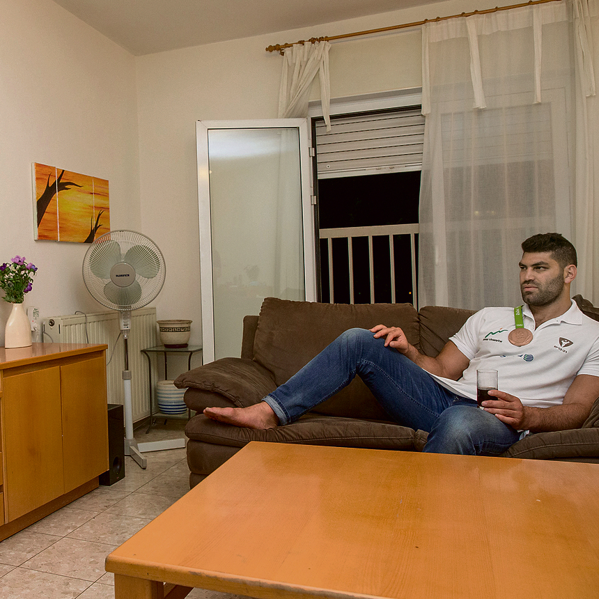Sasson relaxing at home upon his return from the Rio Olympics (Photo: Ohad Zwigenberg)