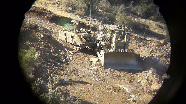 Alleged Hezbollah photo of IDF forces continuing to work in the border area