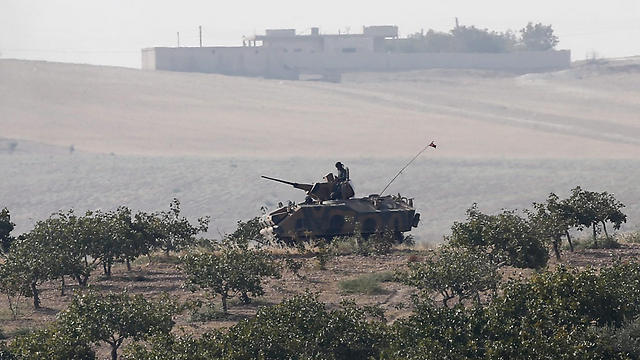 המבצע של צבא טורקיה בתחומי סוריה, היום (צילום: EPA) (צילום: EPA)