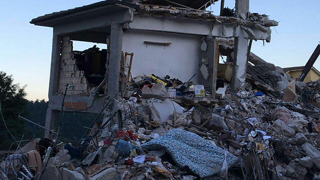 A building struck by the recent earthquake in Italy (Photo: Yaarit Rahamim)