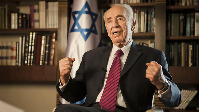 Peres remained a consensus – not thanks to peace, but thanks to himself, thanks to his status, his seniority, vitality, wisdom, age (Photo: AP)