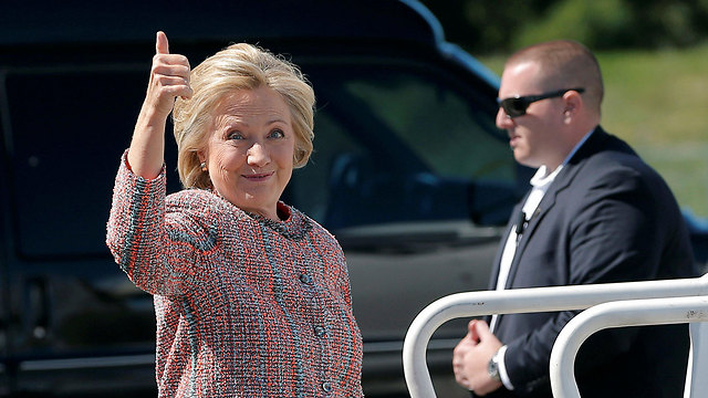 Hillary Clinton, back on the campaign trail, before boarding a plane to North Carolina (Photo: Reuters)